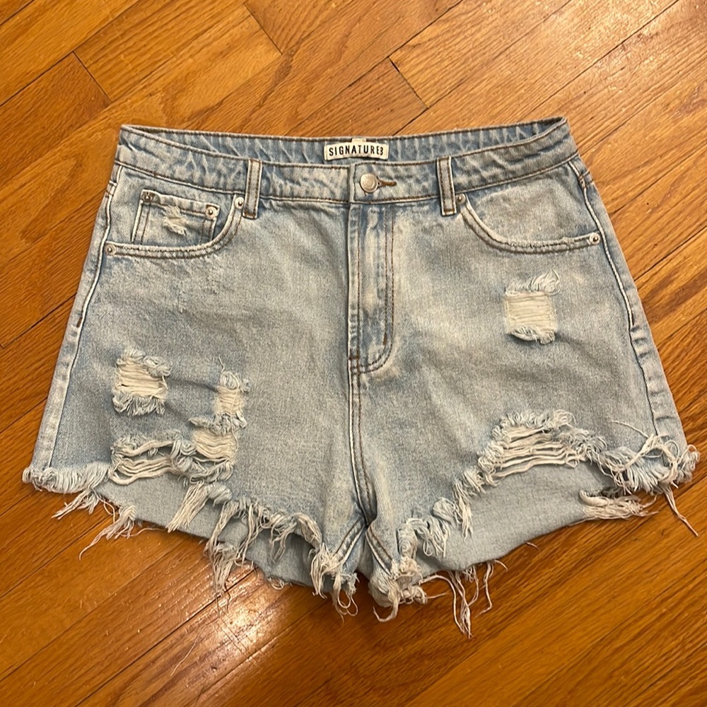Signature8 Light Wash Denim Shorts